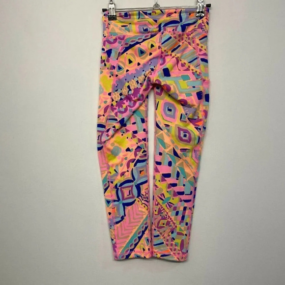 Lilly Pulitzer Luxletic Weekender Plantain Party Cropped Leggings Size XXS - Picture 3 of 6